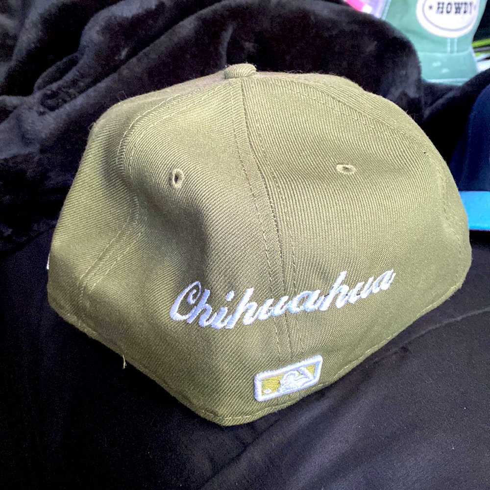 Fitted hats - Picture 2 of 10